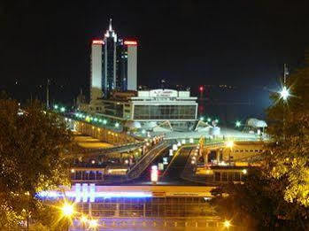 Odessa Hotel Exterior foto